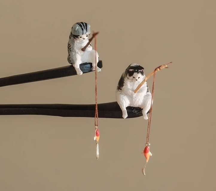 小貓釣魚髮簪 髮飾 盤髮 髮飾 飾品 貓咪造型 頭飾 動物 頭髮 復古 風格 寵物 特殊造型